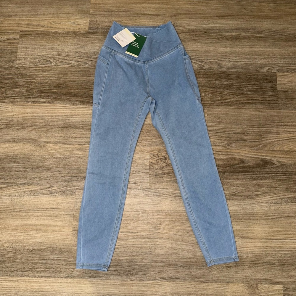 NWT Halara‎ Crossover Denim Leggings XS 7/8 Blue Pocket High Waisted